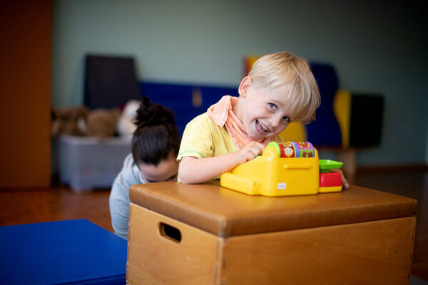 Kinderhaus Weidmatt - Physiotherapie | © Corinne Glanzmann